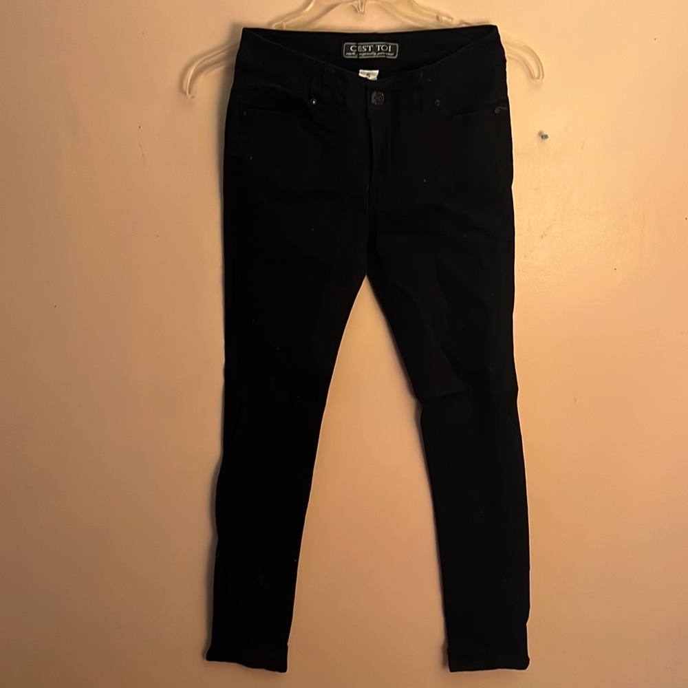 Cest Toi woman’s black jeans